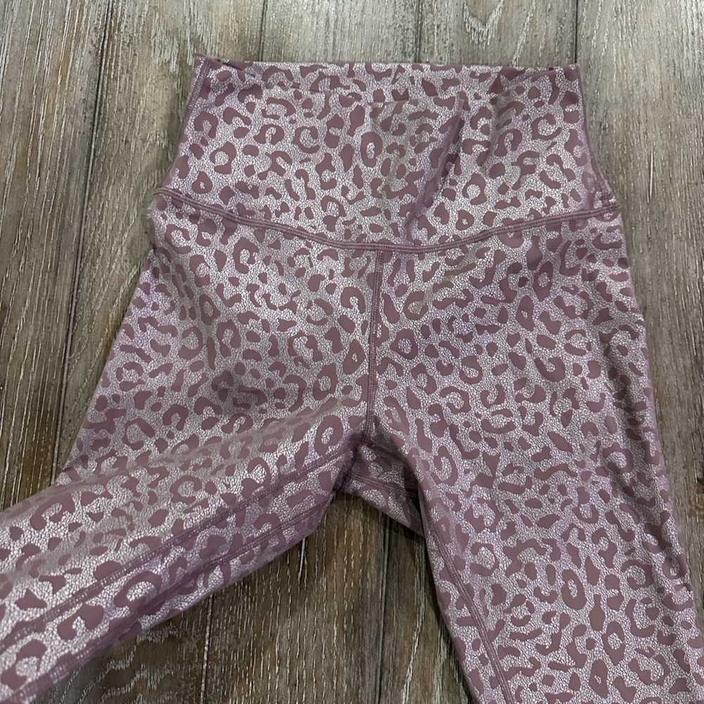 Zyia Leopard Print Leggings - Picture 3 of 11